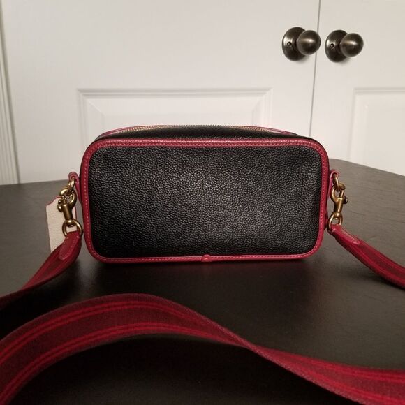 Coach Crossbody  - Picture 4 of 7
